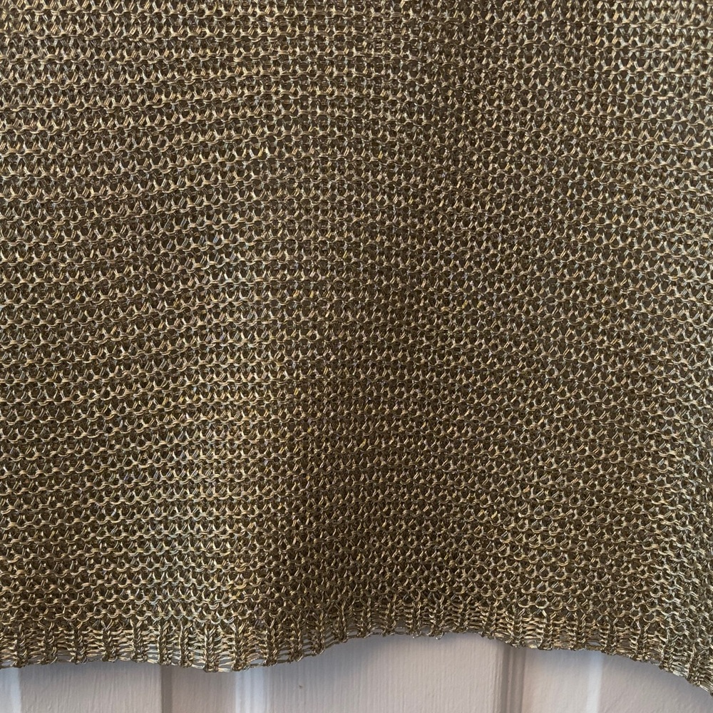 Revolve Metallic Gold Tank Top - Picture 3 of 5
